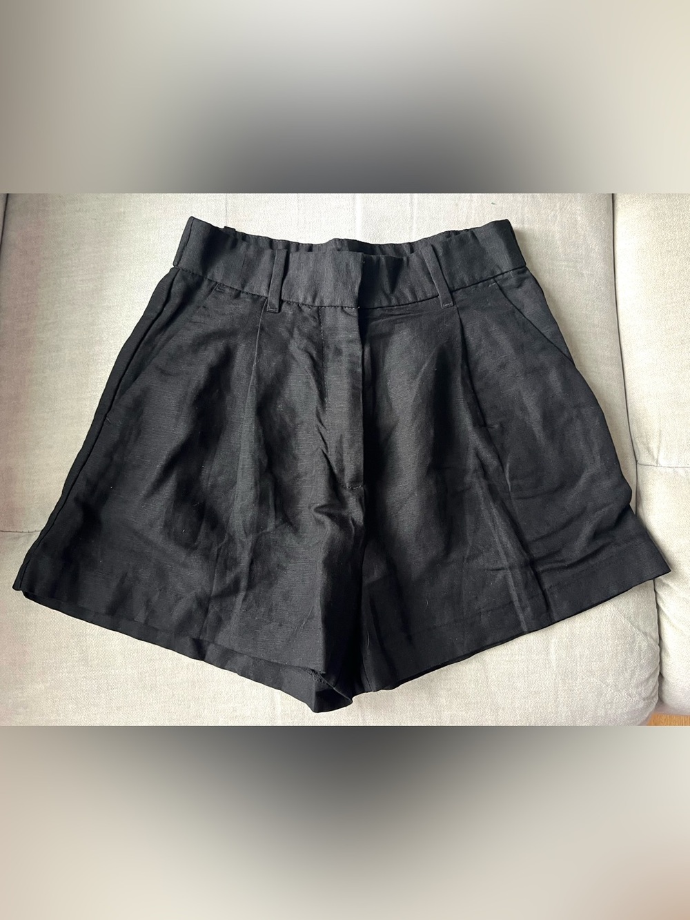 H&M High Waisted Tailored Linen-blend Shorts in Black Size 4 NWT